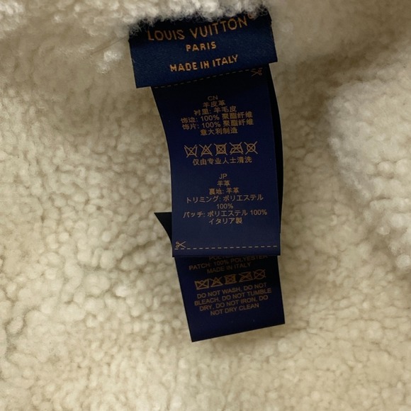 LOUIS VUITTON Beige Cap - Picture 7 of 8